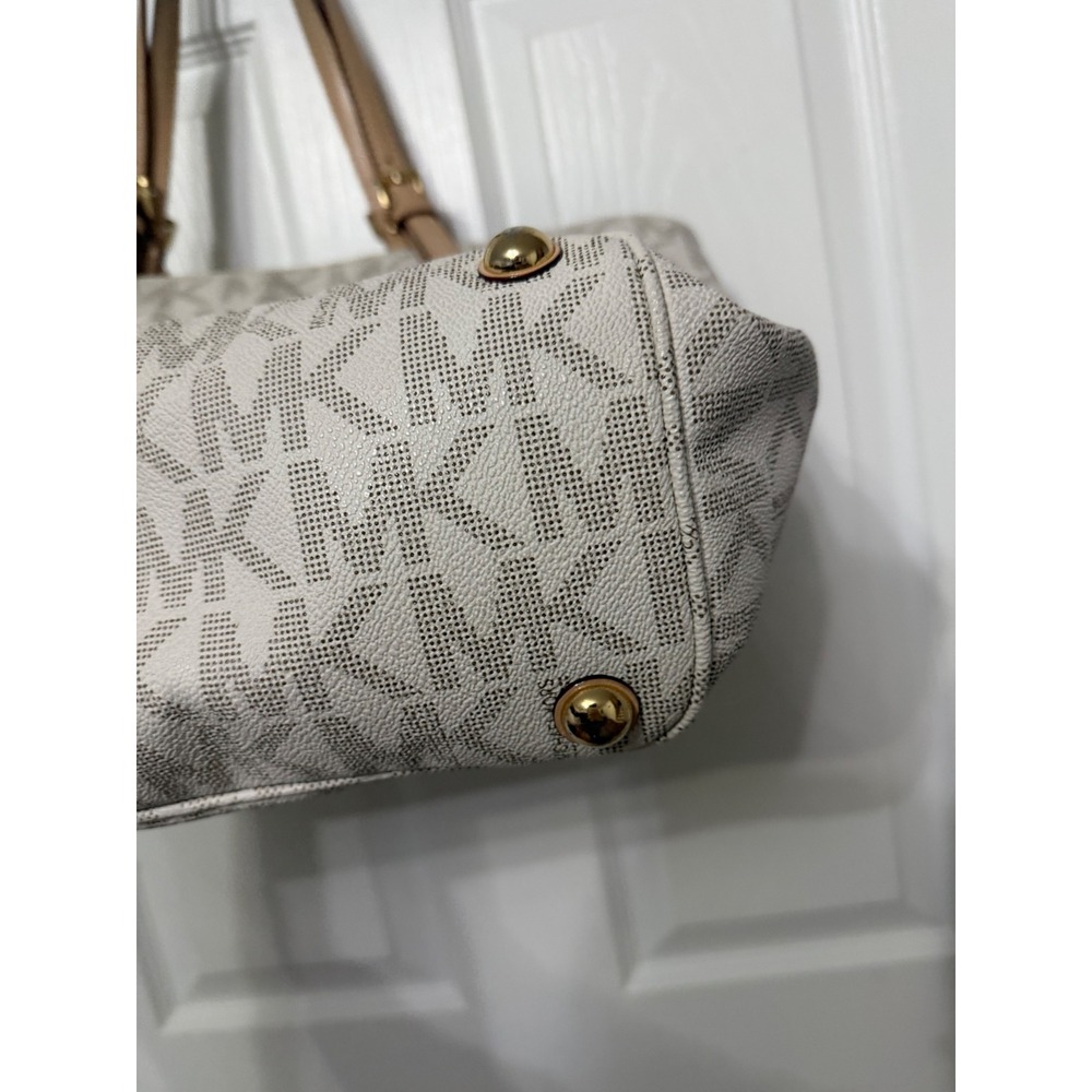 Michael Kors Jet Set Travel Tote‎ Bag Vanilla Signature Monogram Medium Gold HW - Picture 4 of 11